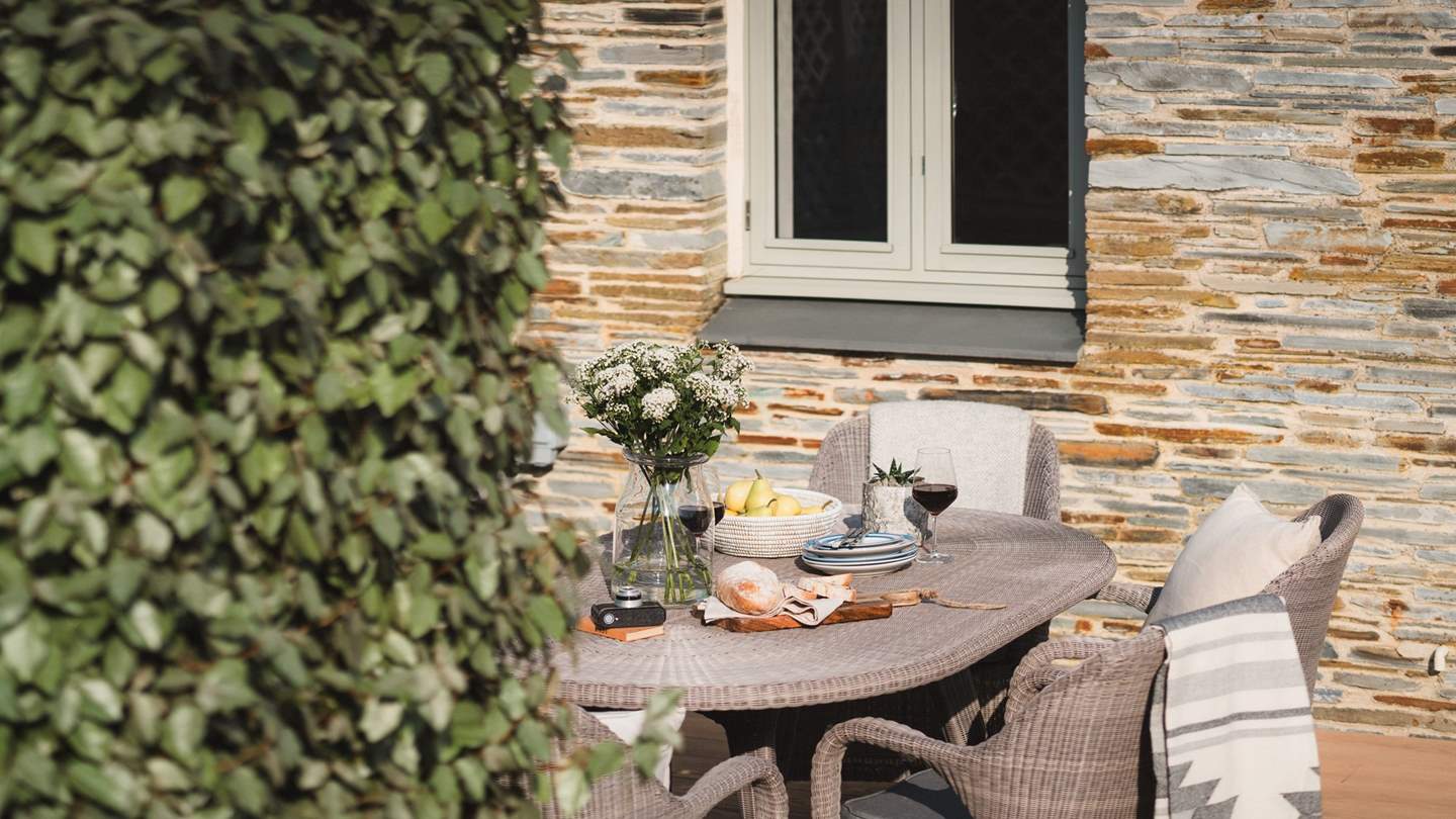 Alfresco dining is simply a dream at Trevear Shippen 