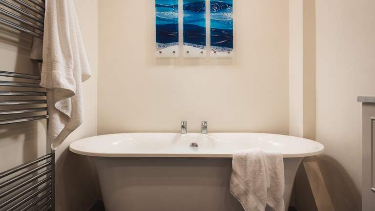 Lowen - Sleeps 6 + cot - Padstow