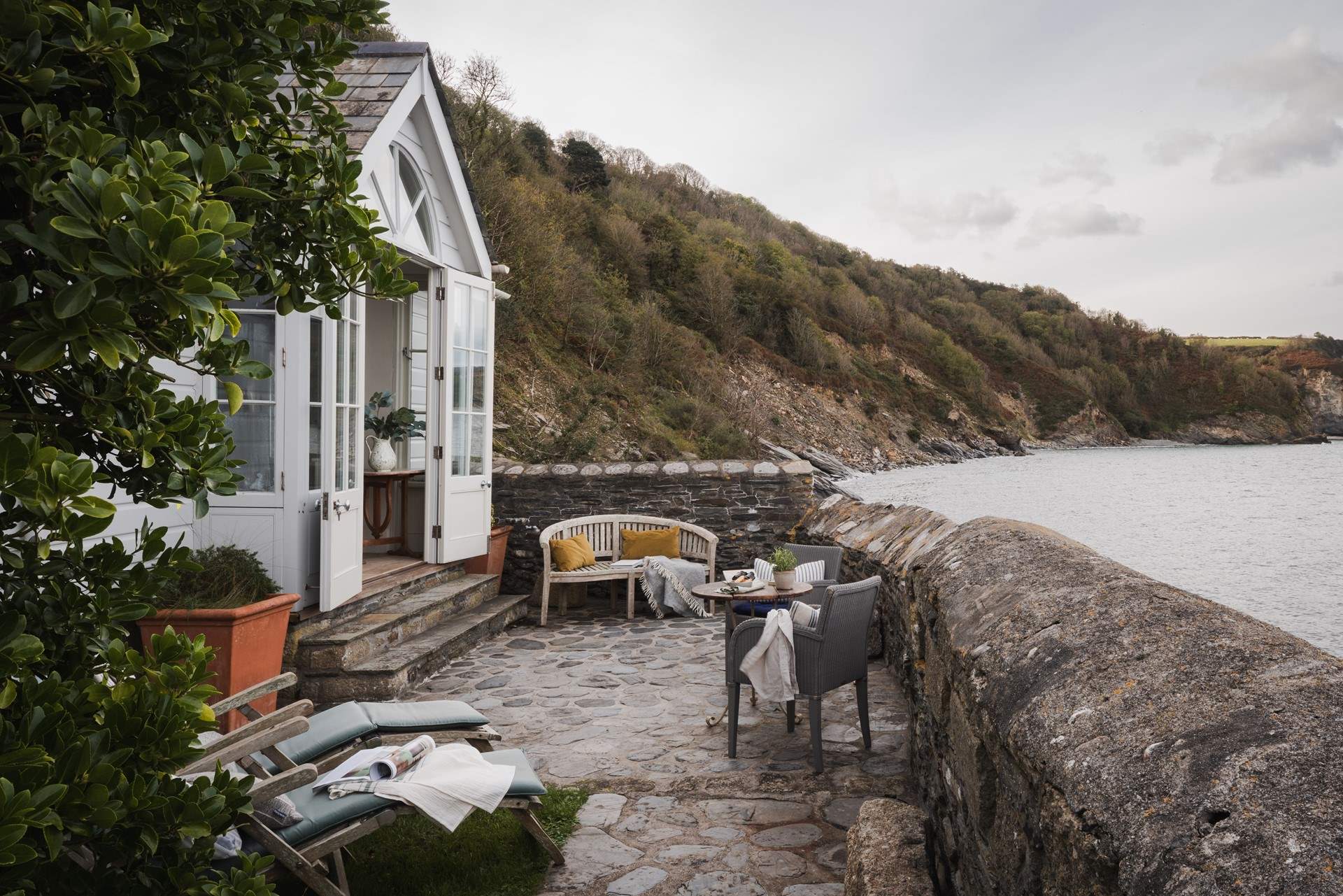 Enjoy boutique luxury at The Sea Room at Ropehawn Fowey