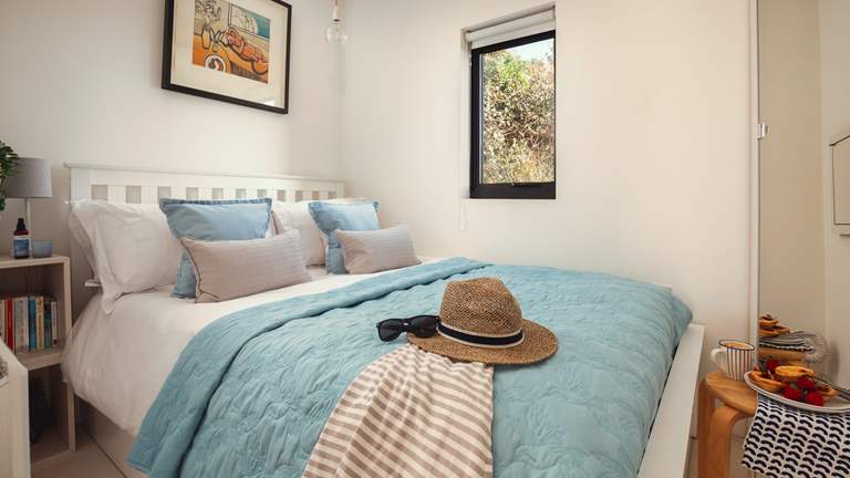 Sealight - Sleeps 2 - Whitsand Bay