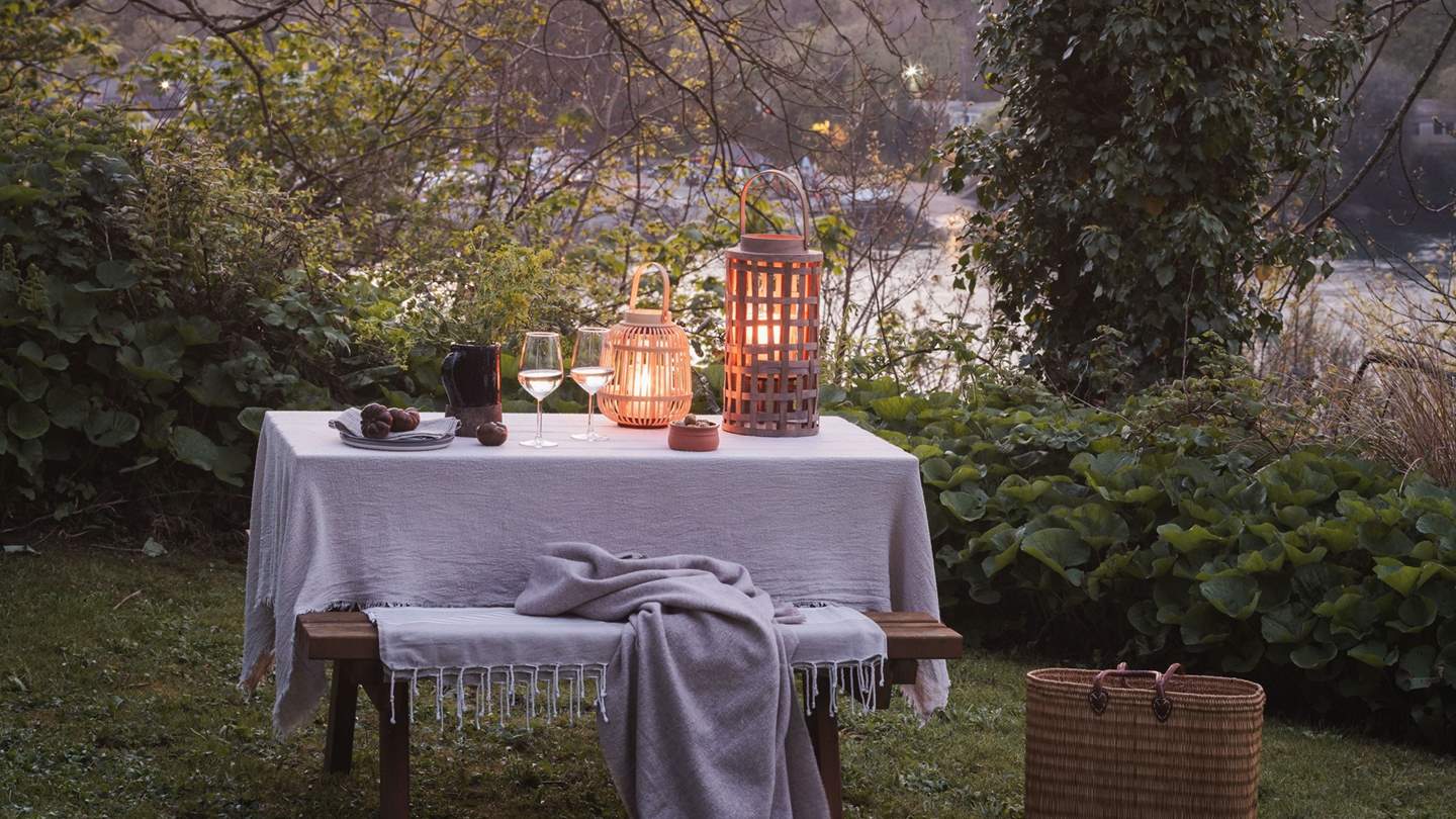 Serenaded by birdsong and the distant sounds of the boats on the water this is such a heavenly spot 