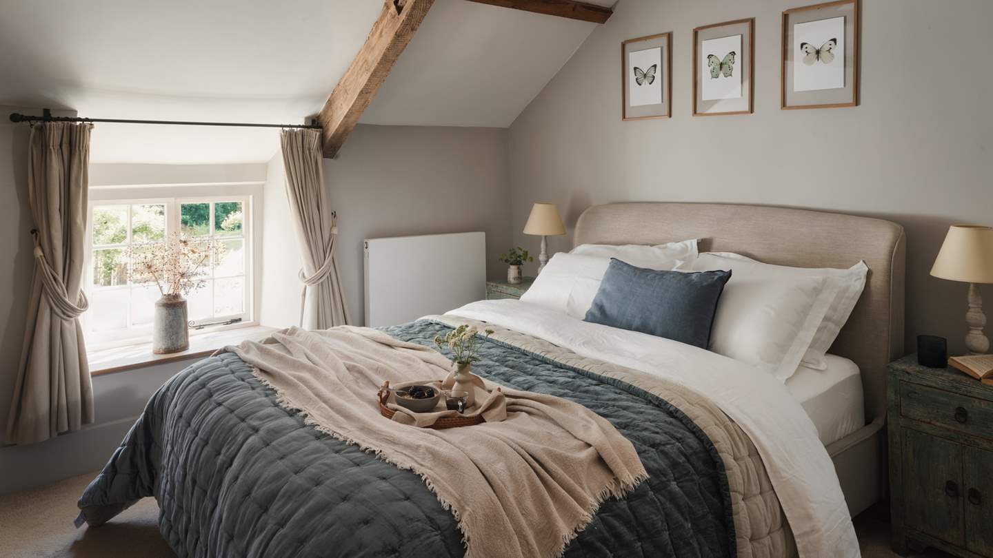 Seek serene slumbers in our countryside dream...