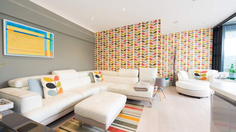 Barefoot Beach Hut - Sleeps 2 + cot - Perranporth