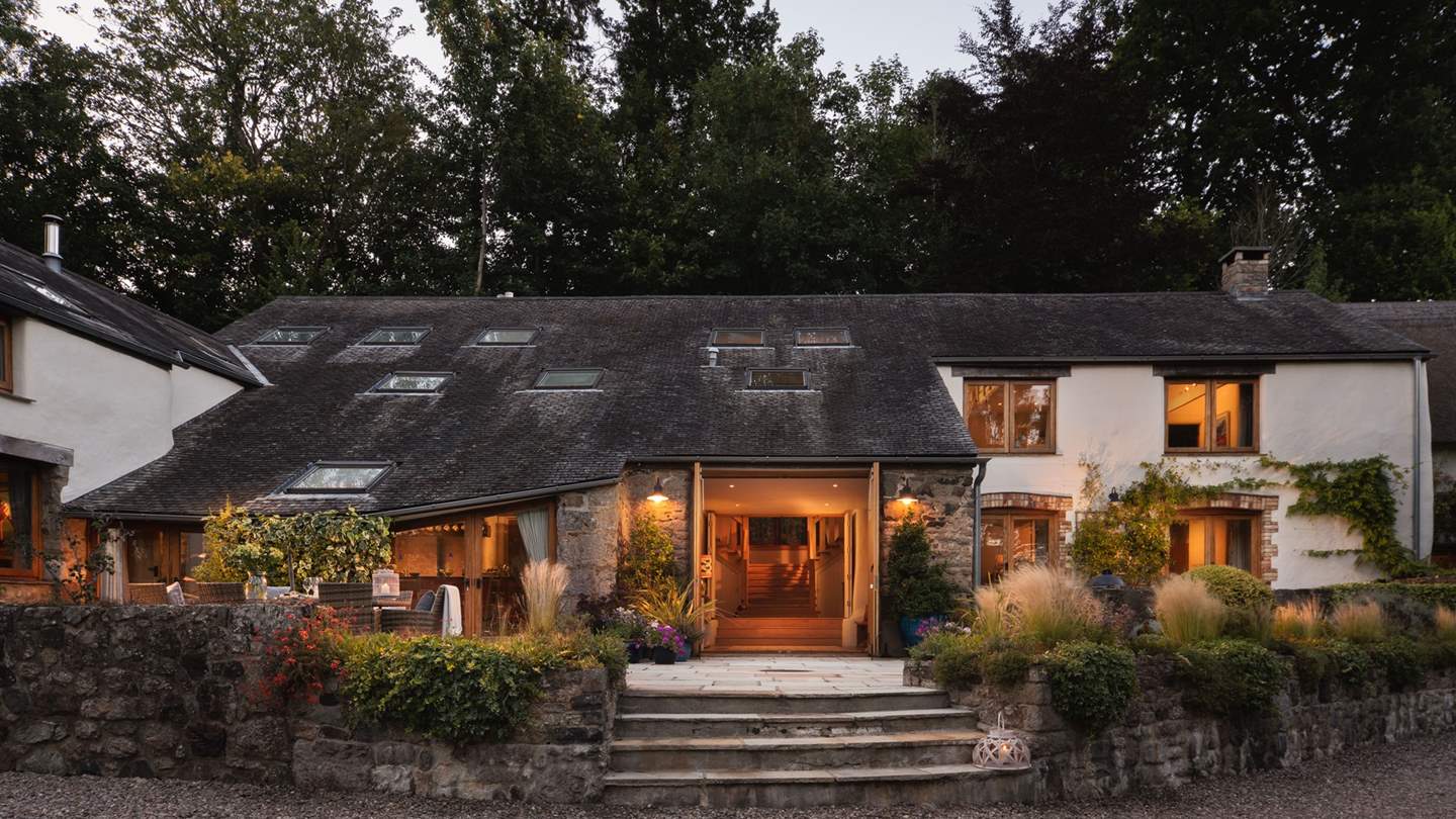 You're sure to be blown away by the beauty of these ancient converted barns