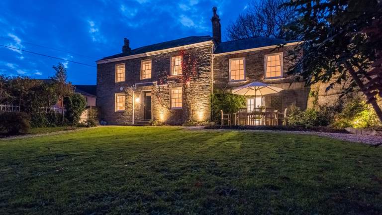 Fentonluna - Sleeps 8 + 2 cots - Padstow