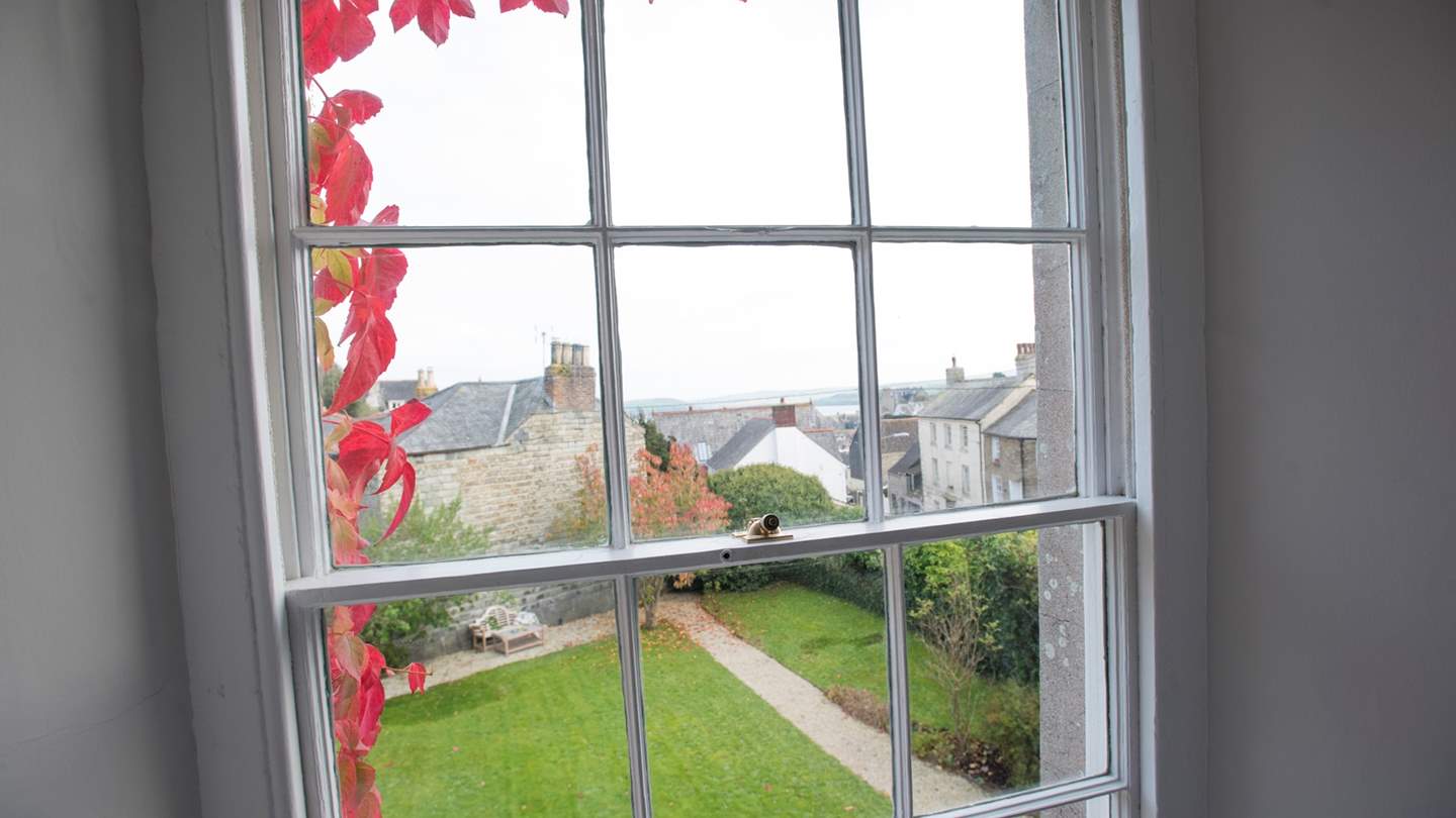 The bedrooms enjoy lovely views over the Old Town part of Padstow towards the sea