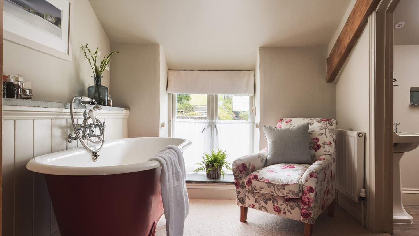 Roundhouse, our luxury self catering holiday home in Cornwall