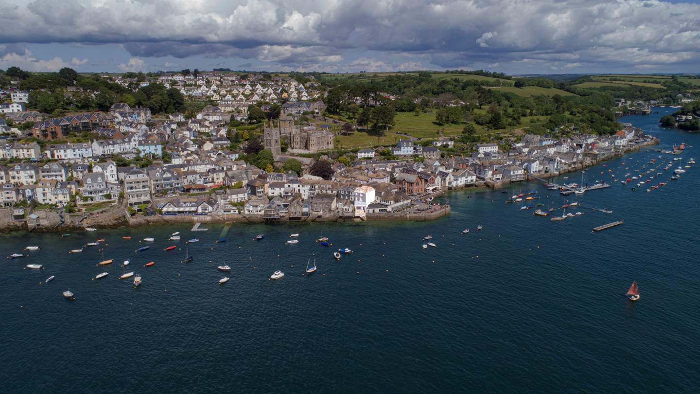 Beaufort House is a gorgeous, luxury self catering house in Fowey.