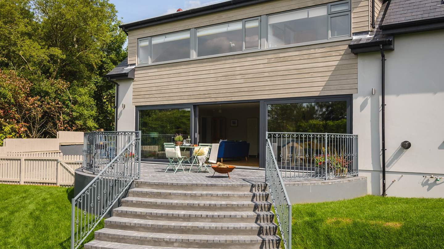 Sit out on the terrace on balmy sunny days 