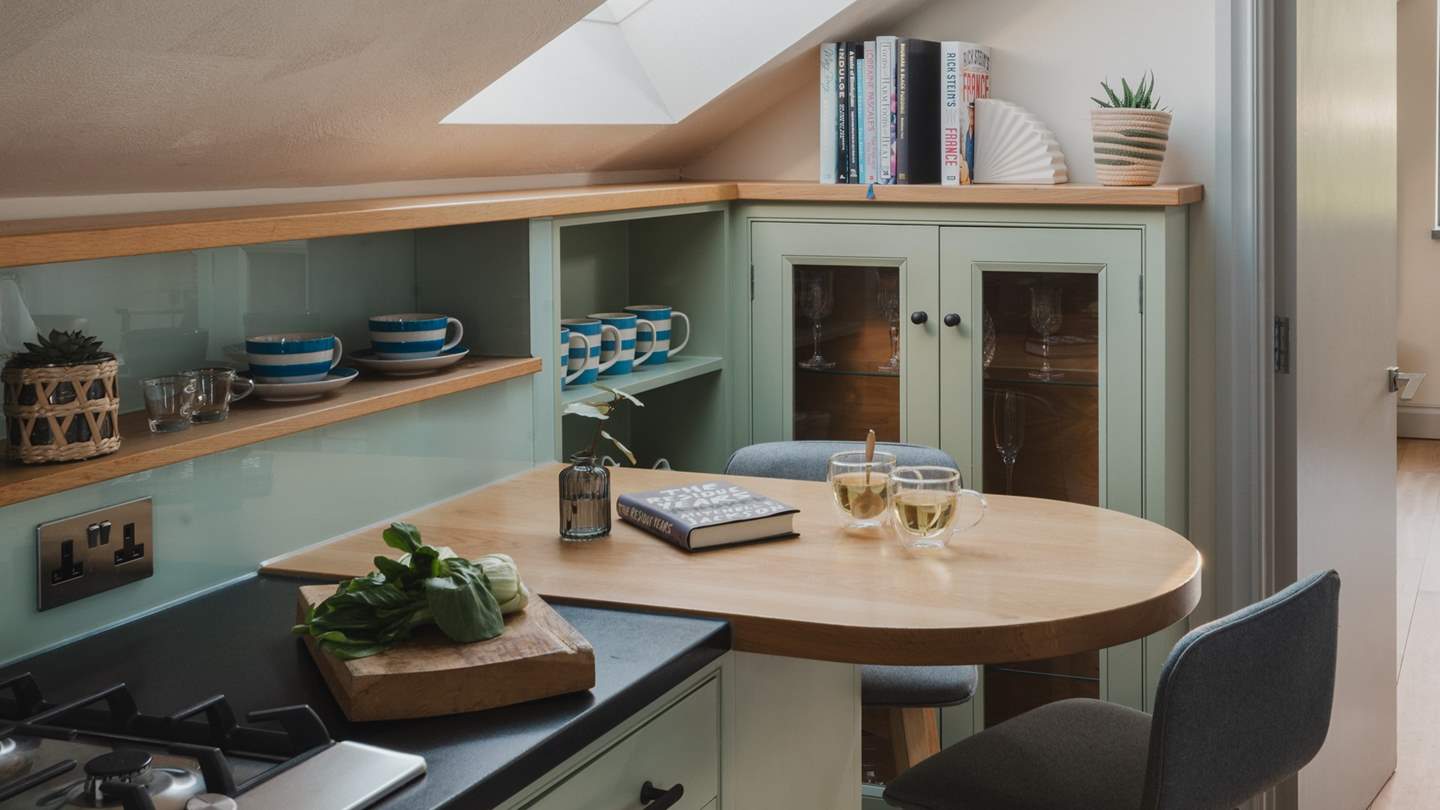 Watch your in-house chef from the breakfast bar