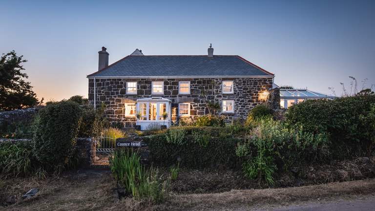 Lyonesse - Sleeps 6 + cot - Mullion