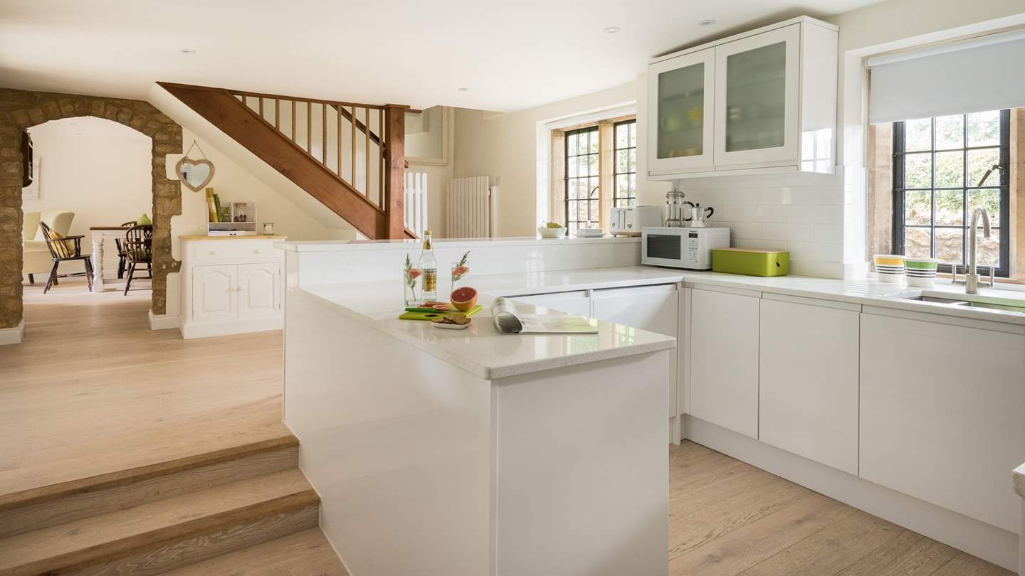 Cooking has never been so fun and relaxing in this ravishing retreat. 