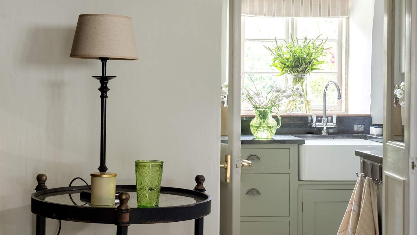 The lovely butler's sink and the view out of the window almost makes washing up a pleasure!