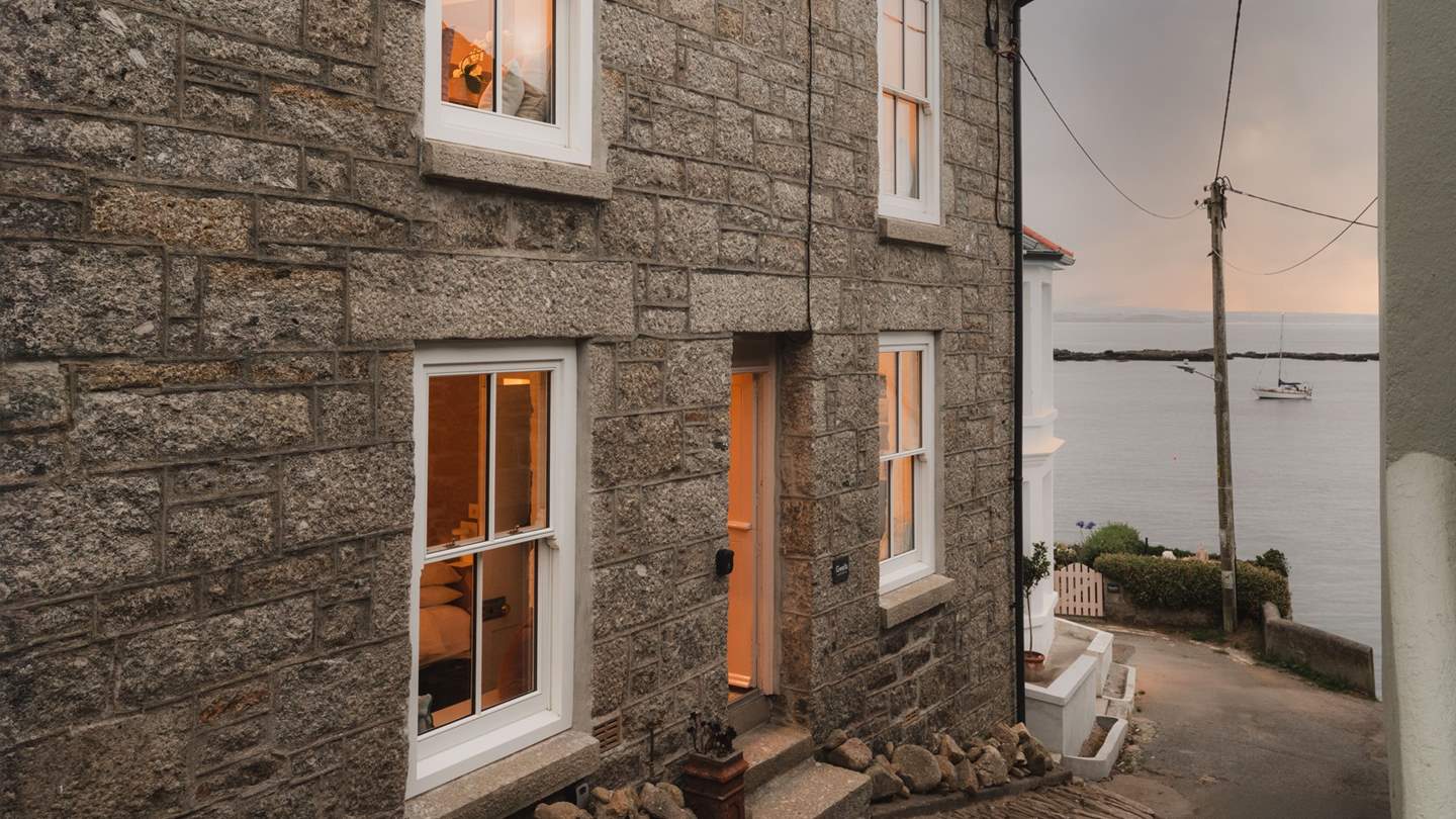 Mousehole is perfectly placed for enchanting adventures along the coast, from soul-soothing walks around breathtaking bays to Michelin dining with views across white-tipped seas