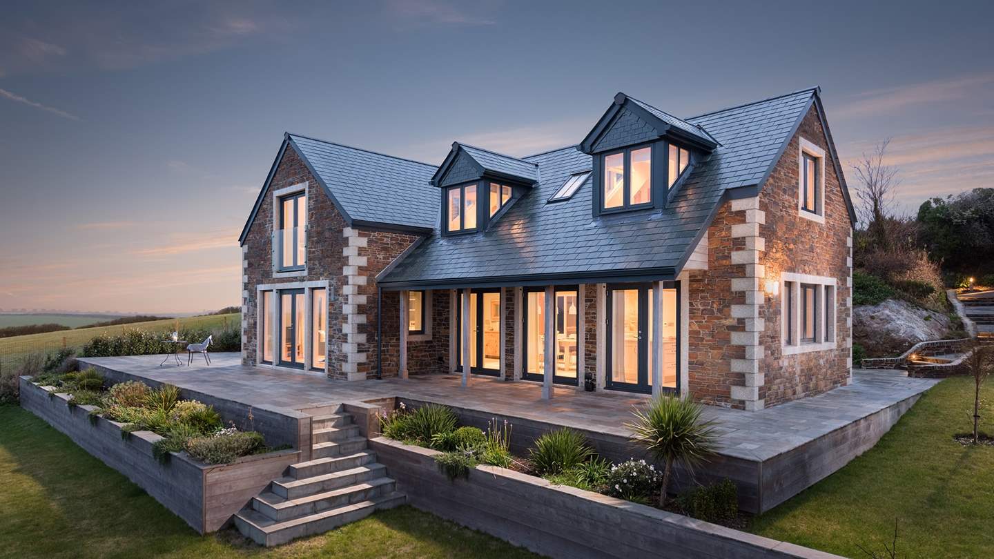 Perfectly located to explore the beauty of the Roseland Peninsula, our dreamy home stay for eight guests