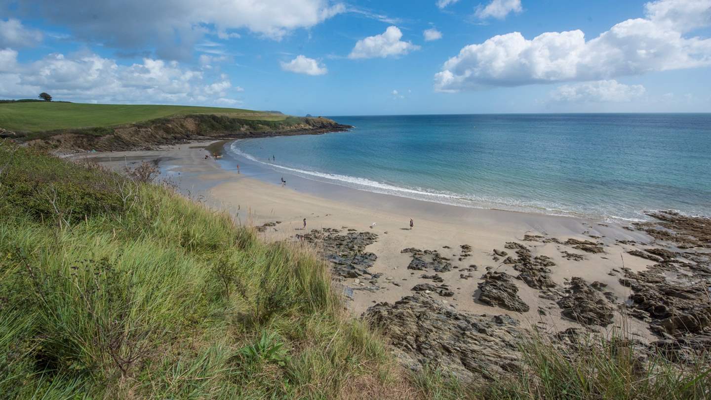 One of the prettiest parts of Cornwall, you'll be spoilt for choice for things to do and places to eat