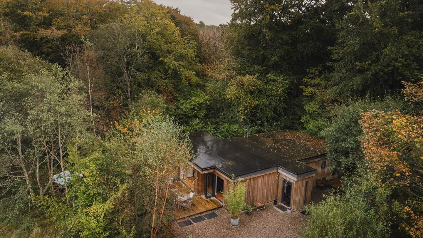 Nestled in South Devon, you're wonderfully positioned to explore some of the most beautiful countryside in this dreamy county...