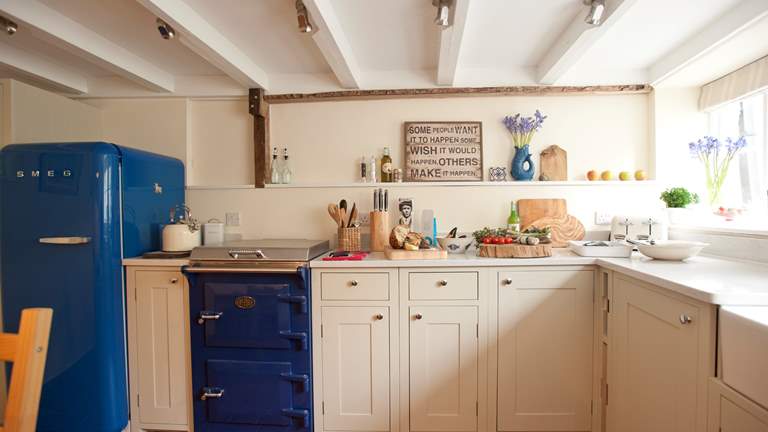 Sea Thatch - Sleeps 4 + cot - St Agnes