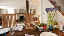 Our dog friendly thatched cottage in St Agnes offers a cosy coastal retreat, just moments from the beach 