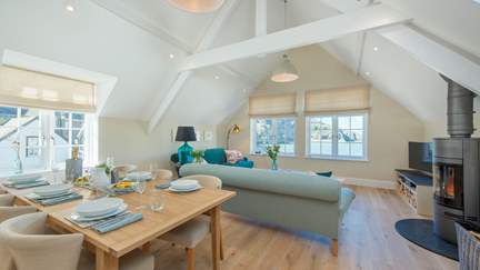 The Lifeboat Station - Port Isaac, Sleeps 6 + cot in 3 Bedrooms
