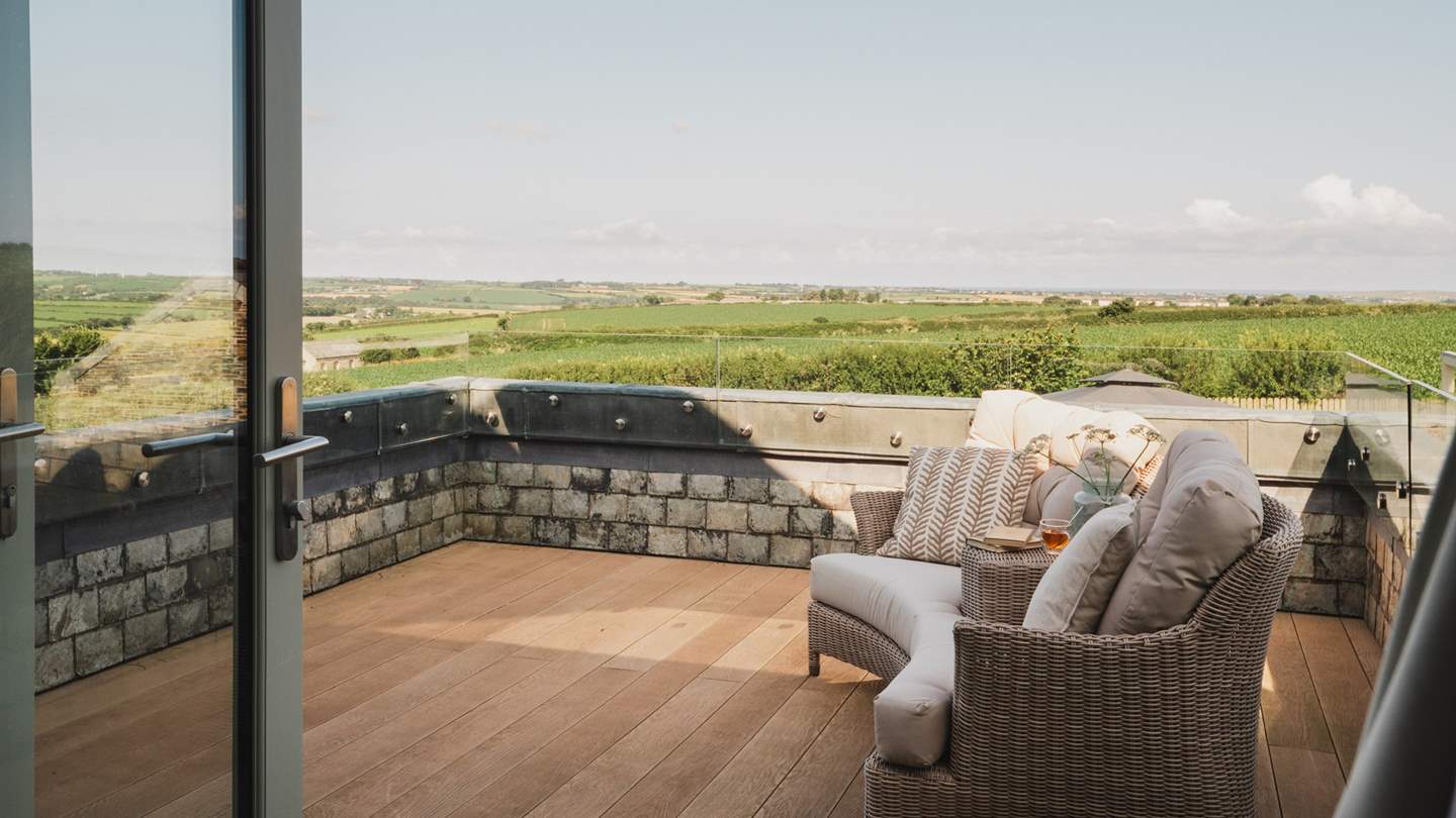 Enjoy quiet moments just above the rolling fields 