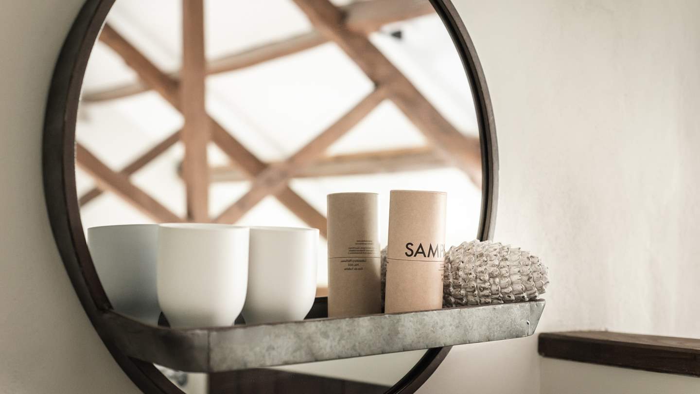 We just love the exquisite finishing touches...