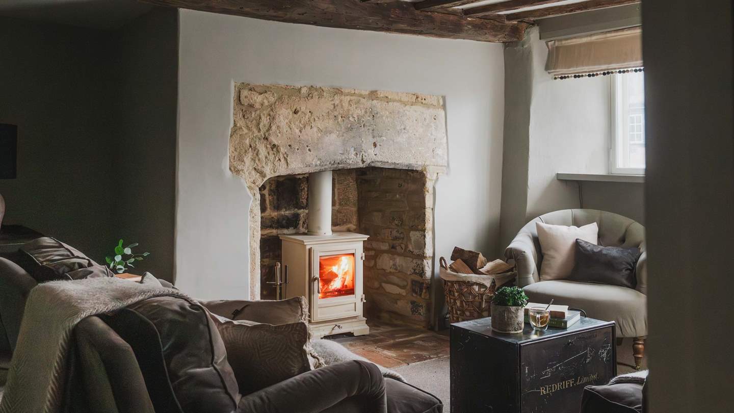 Our 16th century Grade II listed cottage lies in the pretty Cotswold village of Burford

