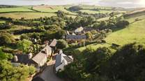 Situated in the South Hams in a pretty village setting, it's the perfect spot from which to enjoy long country walks