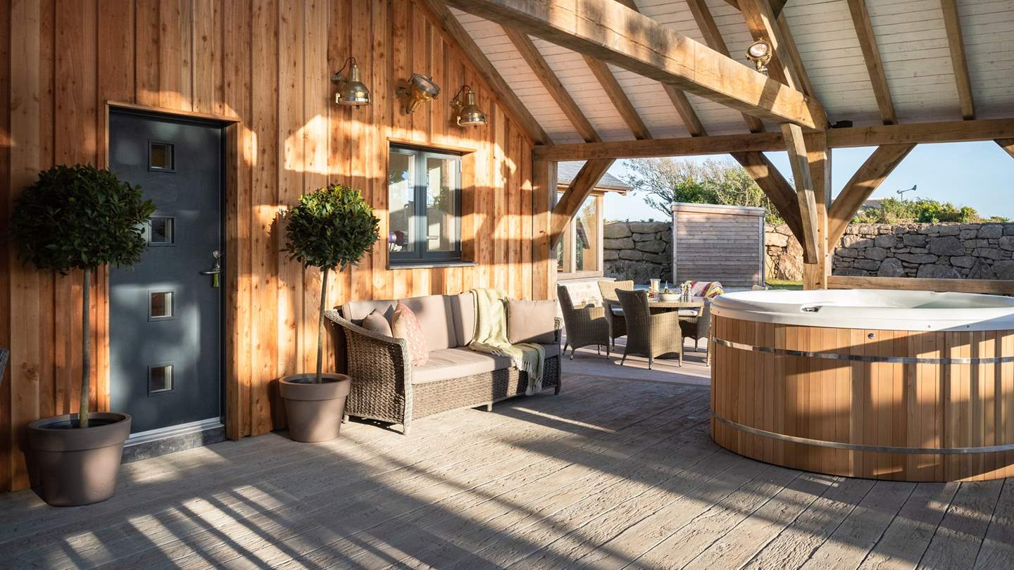 The perfect outside living space, whatever the weather