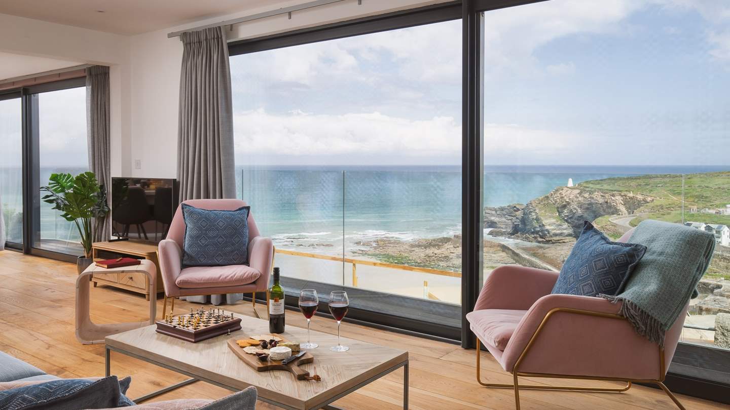 All of the rooms boast stunning views, and it doesn't get more panoramic than this!