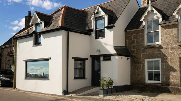 Meris - Sleeps 4 - Newlyn