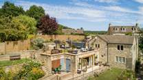 Set within the delightful Cotswolds, The Covert is perfectly positioned to explore this beautiful part of England