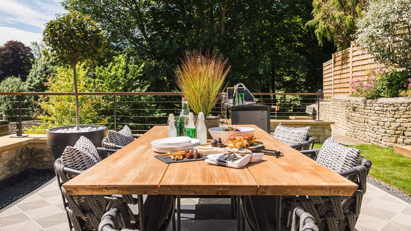 Mealtimes alfresco are just a delight with the outside kitchen too