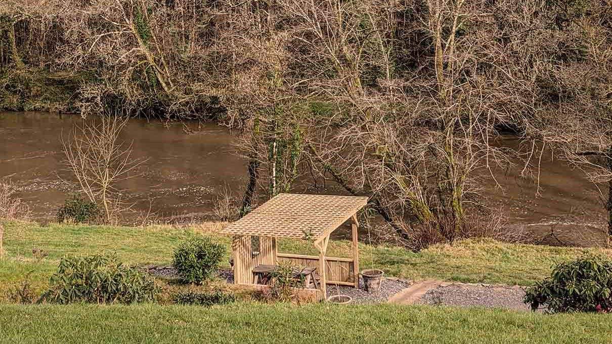 Escape reality for a dreamy dose of quietude in nature...