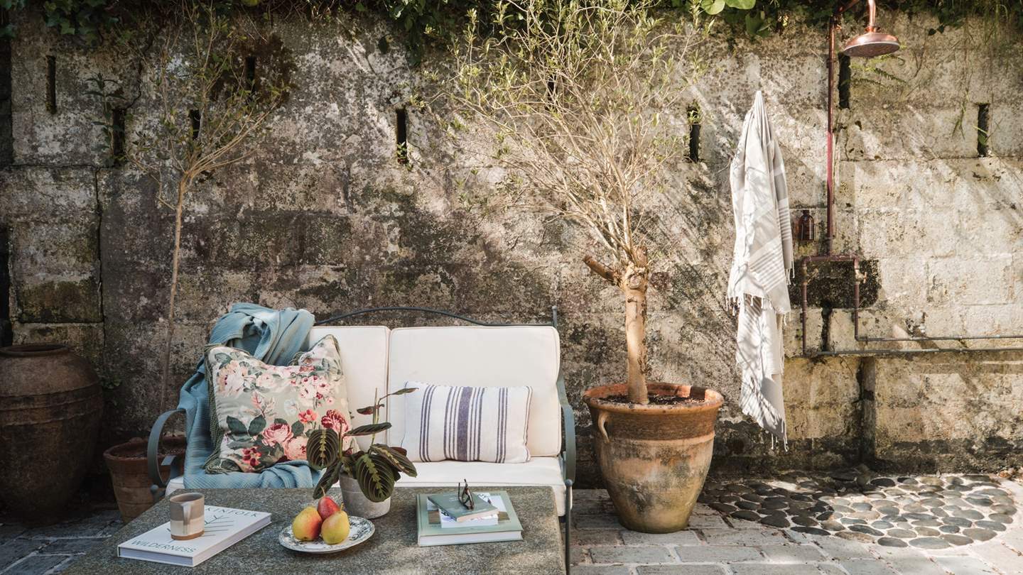 There is even an outdoor shower after days spent on the sand