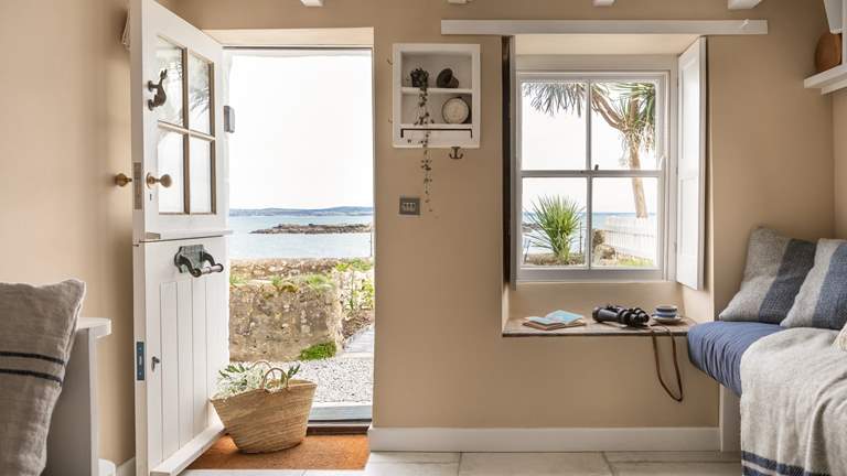 Rocksalt - Sleeps 4 + cot - Mousehole