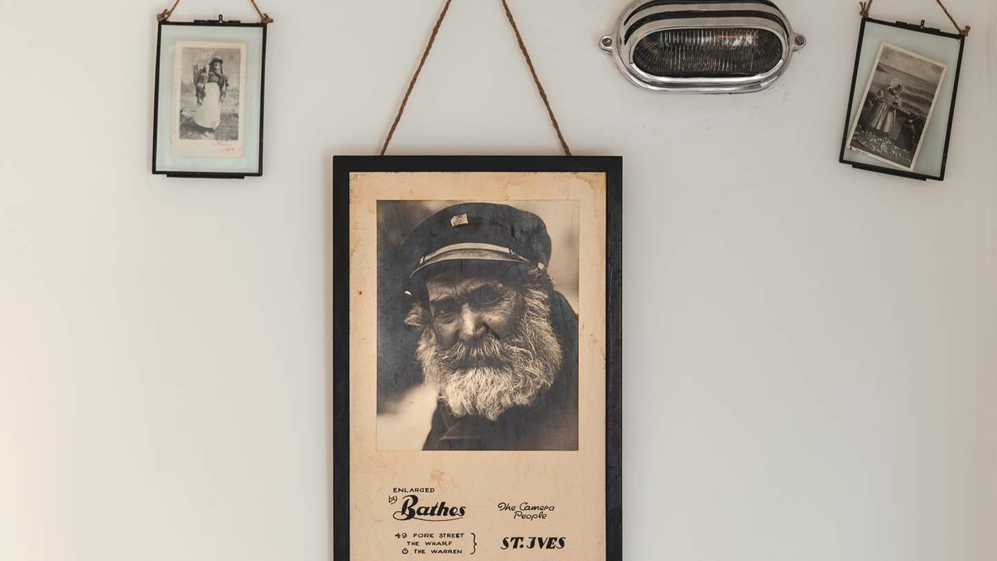 Thoughtfully curated with rustic interiors, Rocksalt houses many unique artefacts and vintage knick-knacks