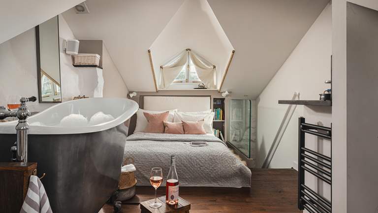 Rocksalt - Sleeps 4 + cot - Mousehole