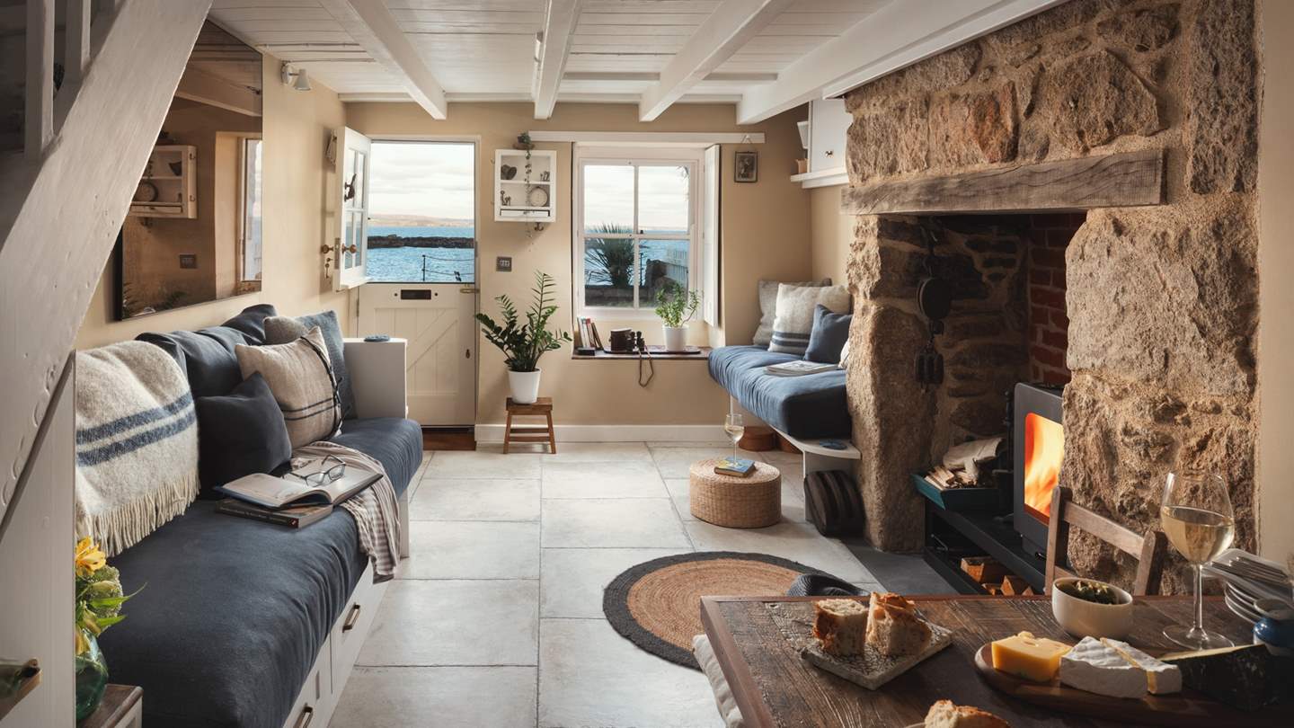 Immerse yourself in mesmerising sea views from the comfort of this cosy cottage, with a roaring wood burner and cheeseboard of course!
