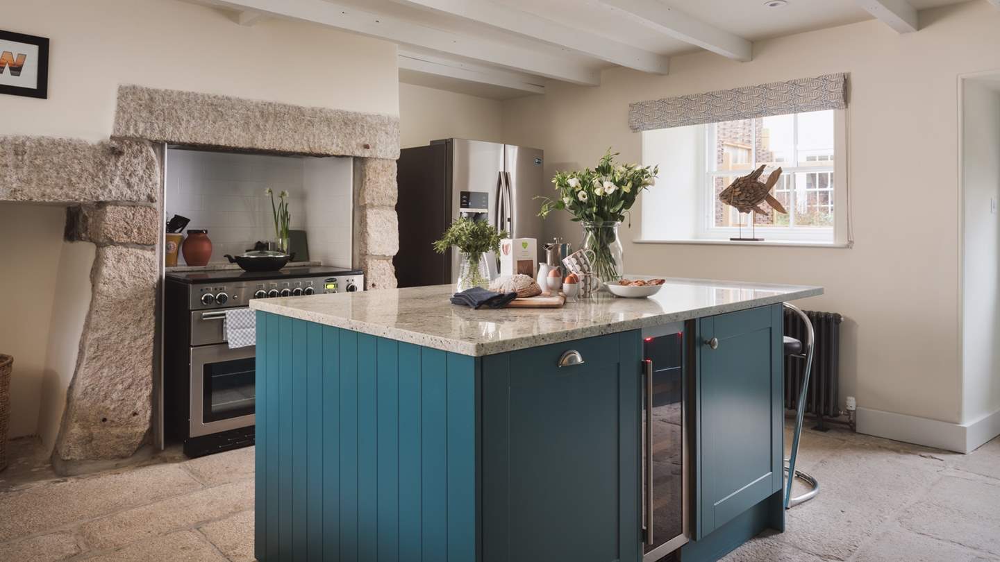 The kitchen comes with all the mod-cons you’ll need to cook up a storm! 