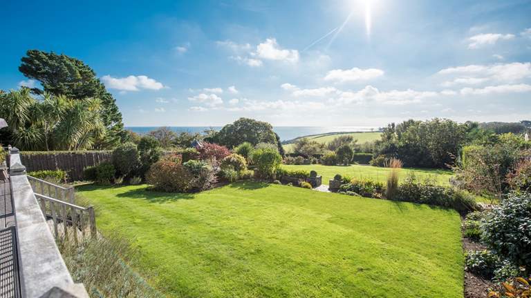 Mermaid Cottage - Sleeps 10 + cot - Portscatho