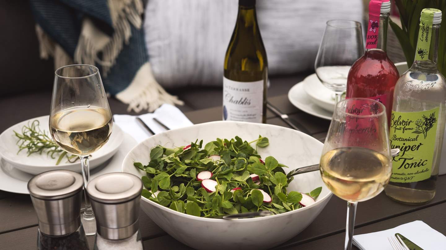 St Agnes is a wonderful village, and from Carn Cottage it's a short walk to its heart, where you'll find a plethora of independent shops, restaurants and pubs