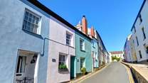 Tucked away on a quiet street, you're also in the heart of Padstow, so a short walk to fab eateries and the harbour