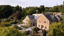 Mulberry Barton is situated on the edge of Dartmoor National Park and close to the bustling market town of Tavistock