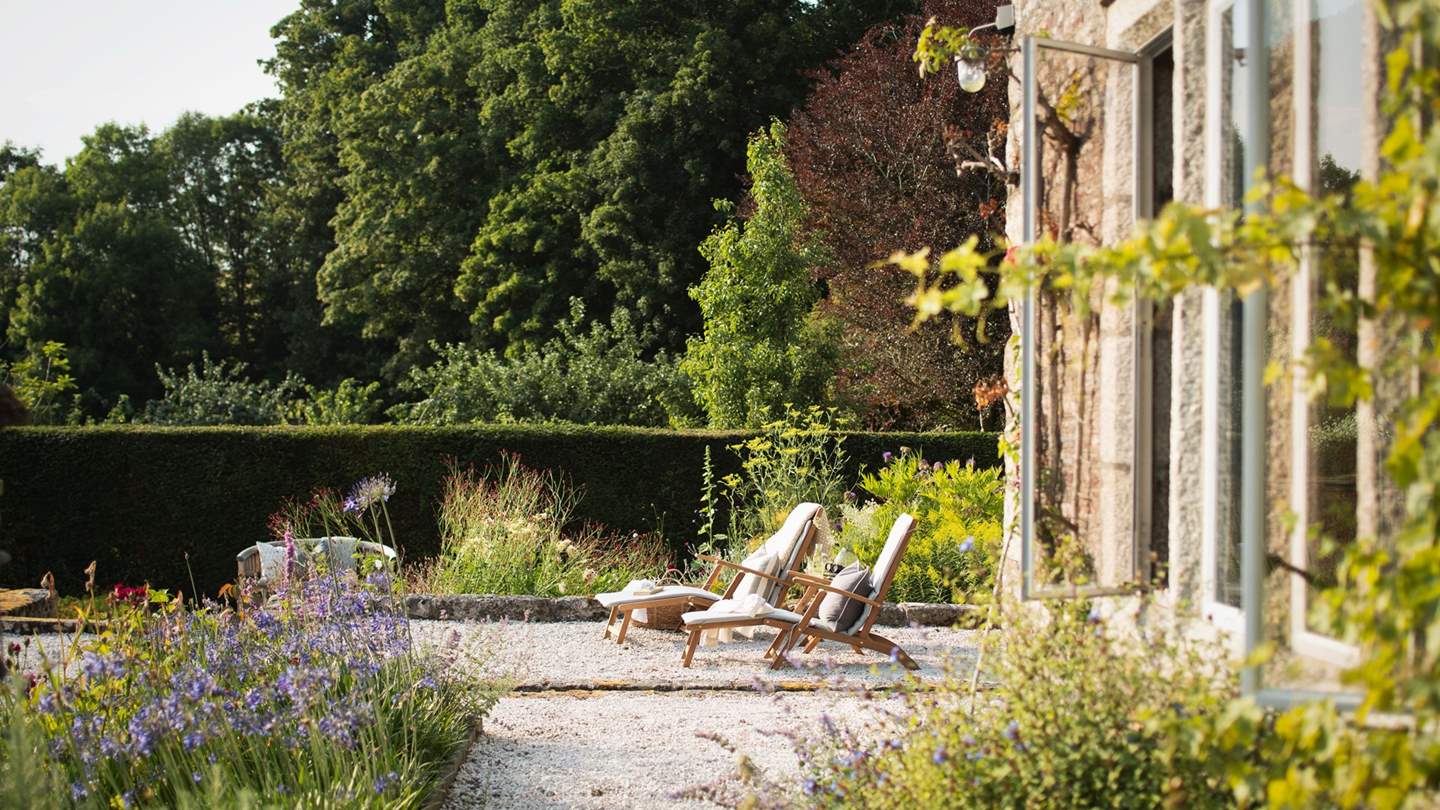 A perfect setting to enjoy magical sunsets with a glass of something special... 