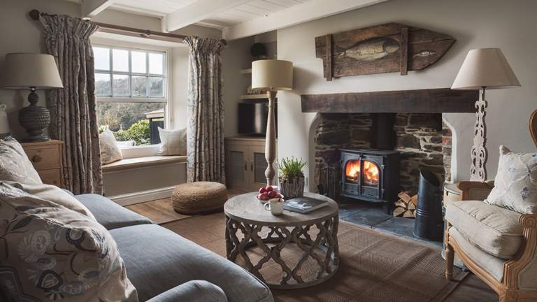 Blythe Cottage - Sleeps 2 + cot - Truro