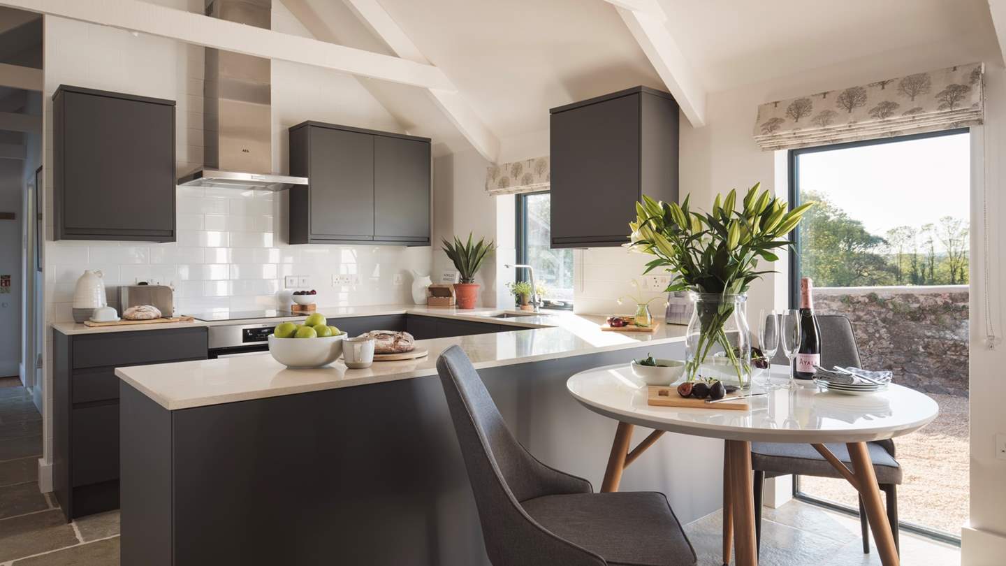 You’ll uncover all the amenities you could possibly wish for to cook up a romantic delicacy in the kitchen