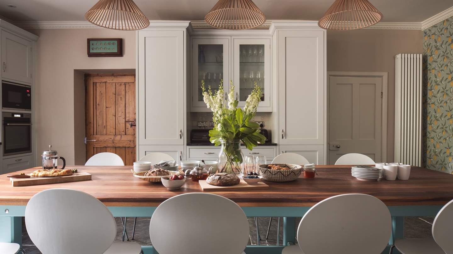 With plenty of seating and space, mealtimes are a pleasure at Lanherne