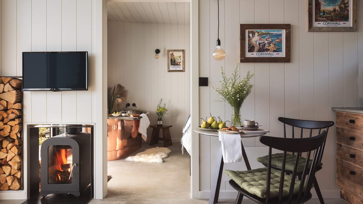 We just love the bijou dining table for two