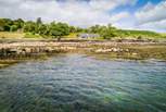 A warm Hebridean welcome awaits you at this oh-so-romantic retreat, tucked away on the seashore